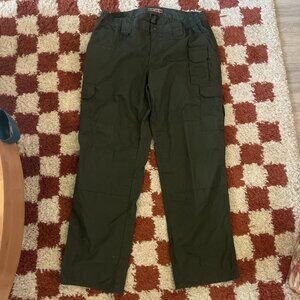 5.11 Tactical Women’s Cargo Pants Size 18 Regular | Dark Green Outdoor Adventure